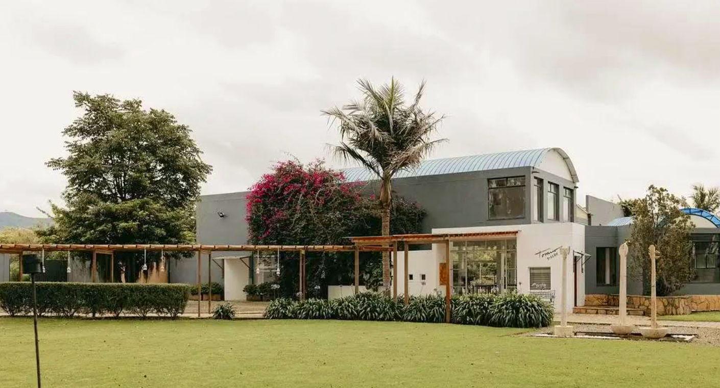 The Wedding Website of Carlos Cortés and Egleth Ramos