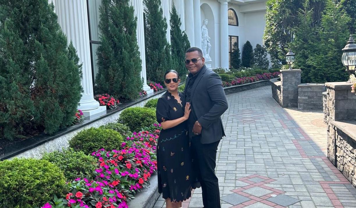 The Wedding Website of Oneida fortuna and Roberto Batista