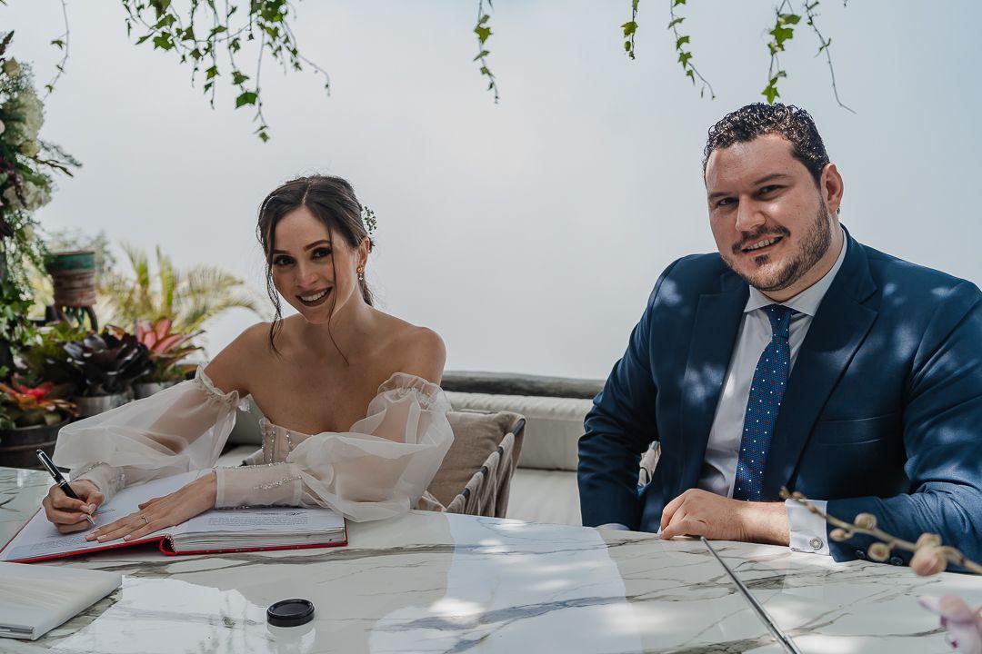 The Wedding Website of Andrea Robertson and Jorge Peraza