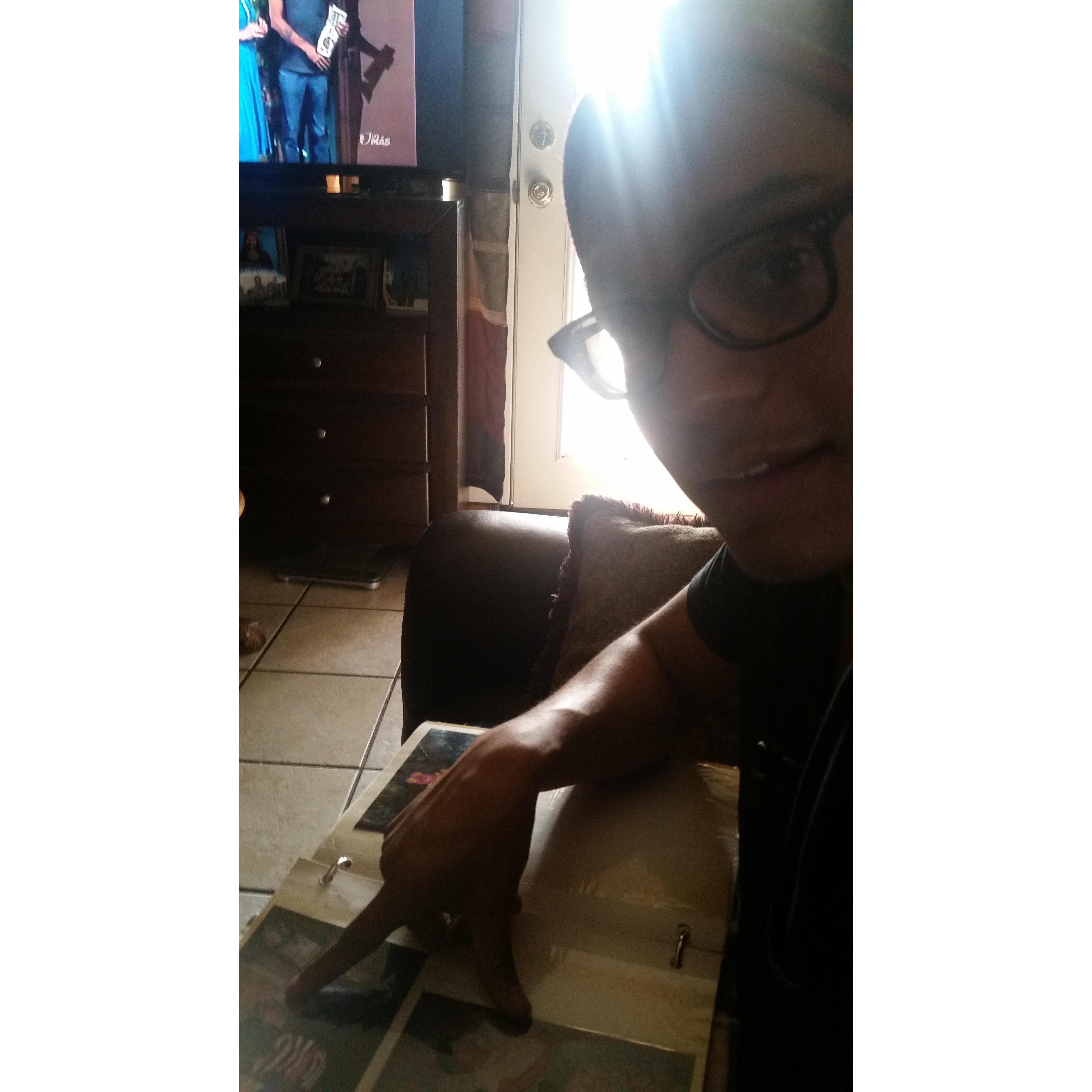 Within the first hour of meeting his family his mom broke out the pictures. #SoCute