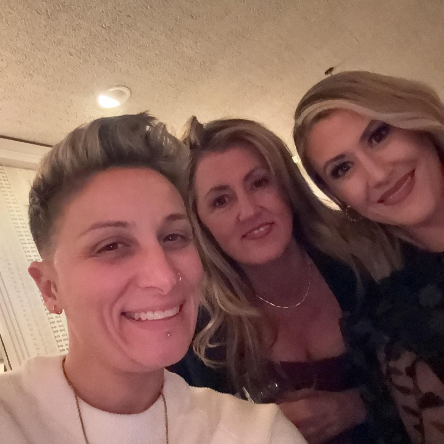Falon, Kris & Lemore
