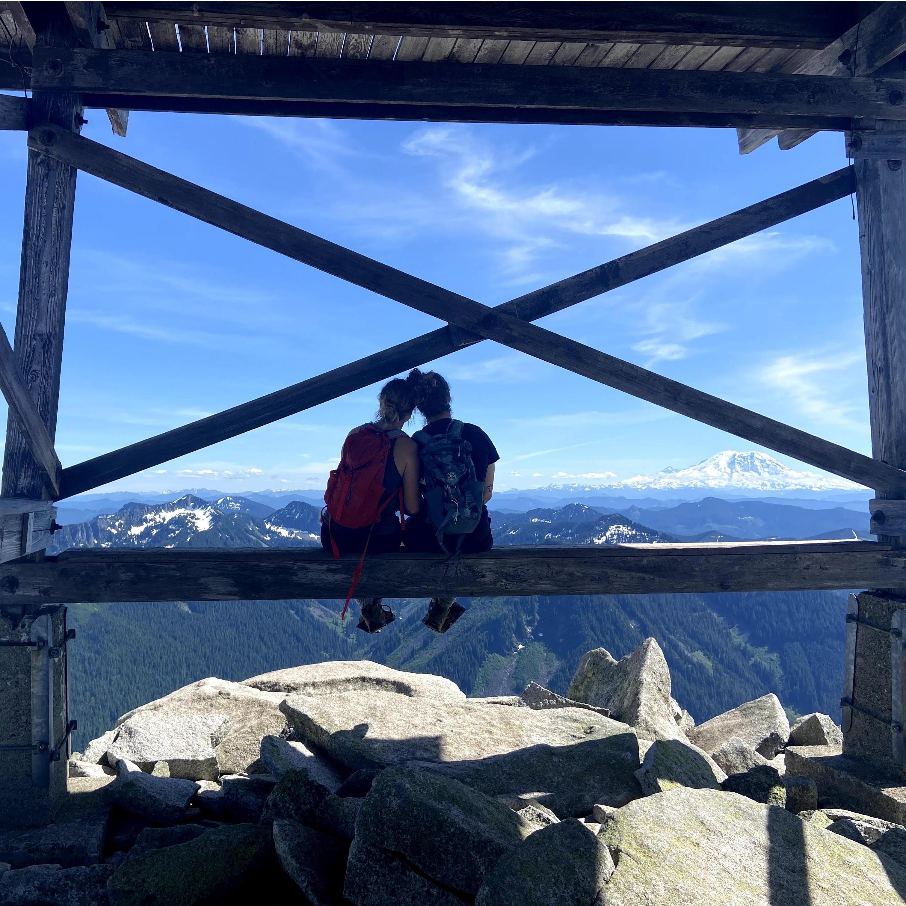 one of the closest hikes to tacoma - granite mountain