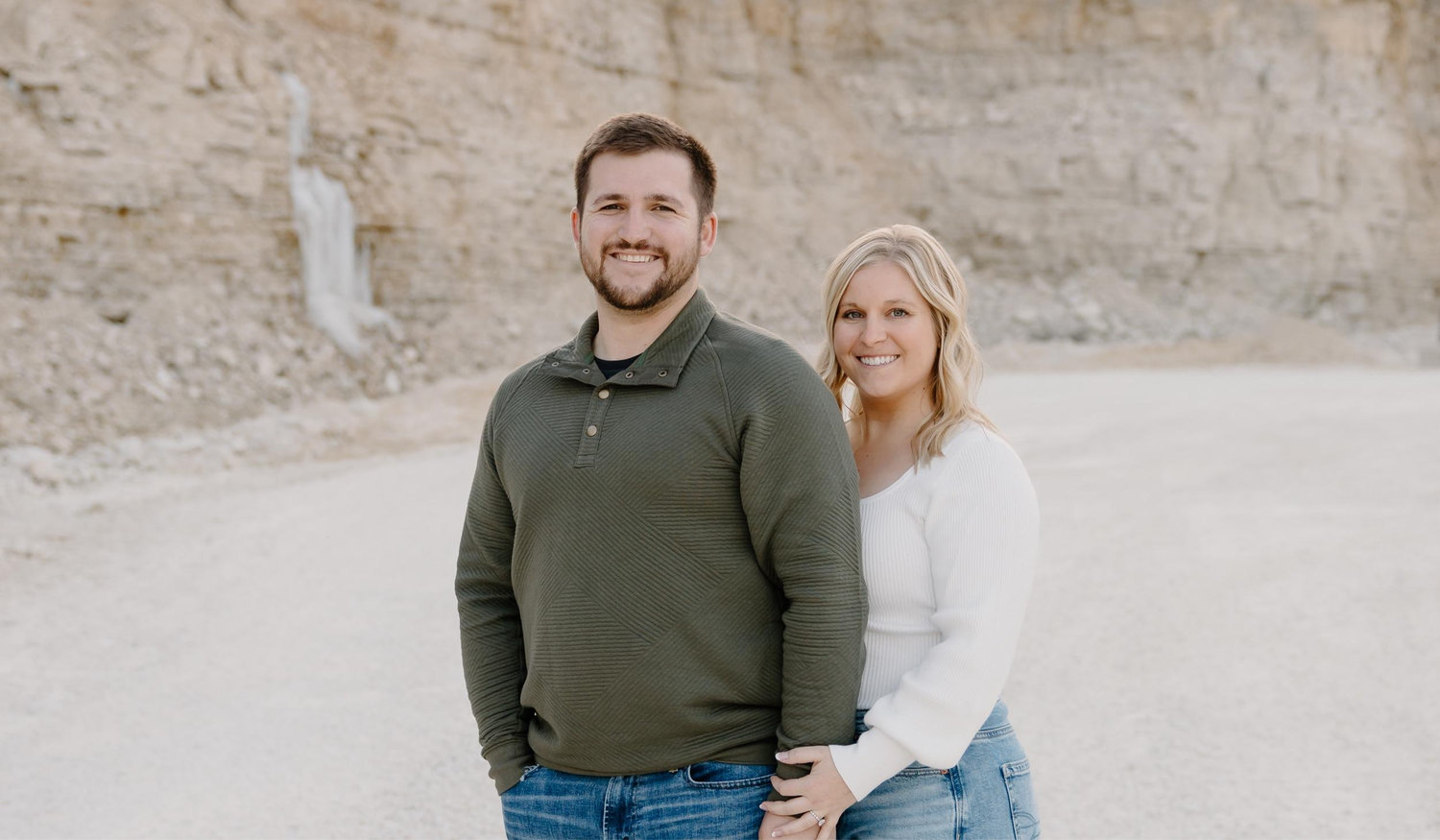 The Wedding Website of Taylor Theisen and Dylan Pardoe