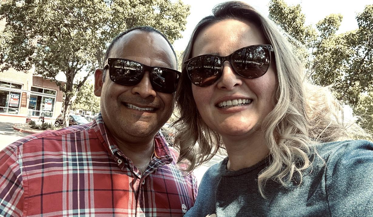 The Wedding Website of SaNela Castro and Bayardo Castro