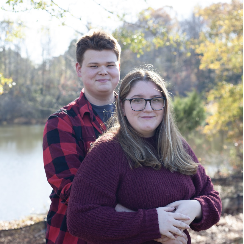 Thanksgiving photoshoot with Alexis's family in 2020
