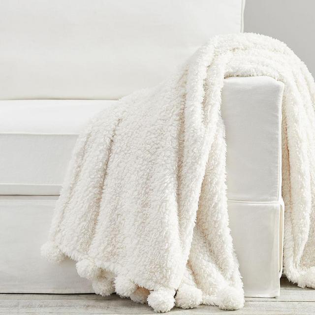 Cozy Pom Pom Sherpa Throws