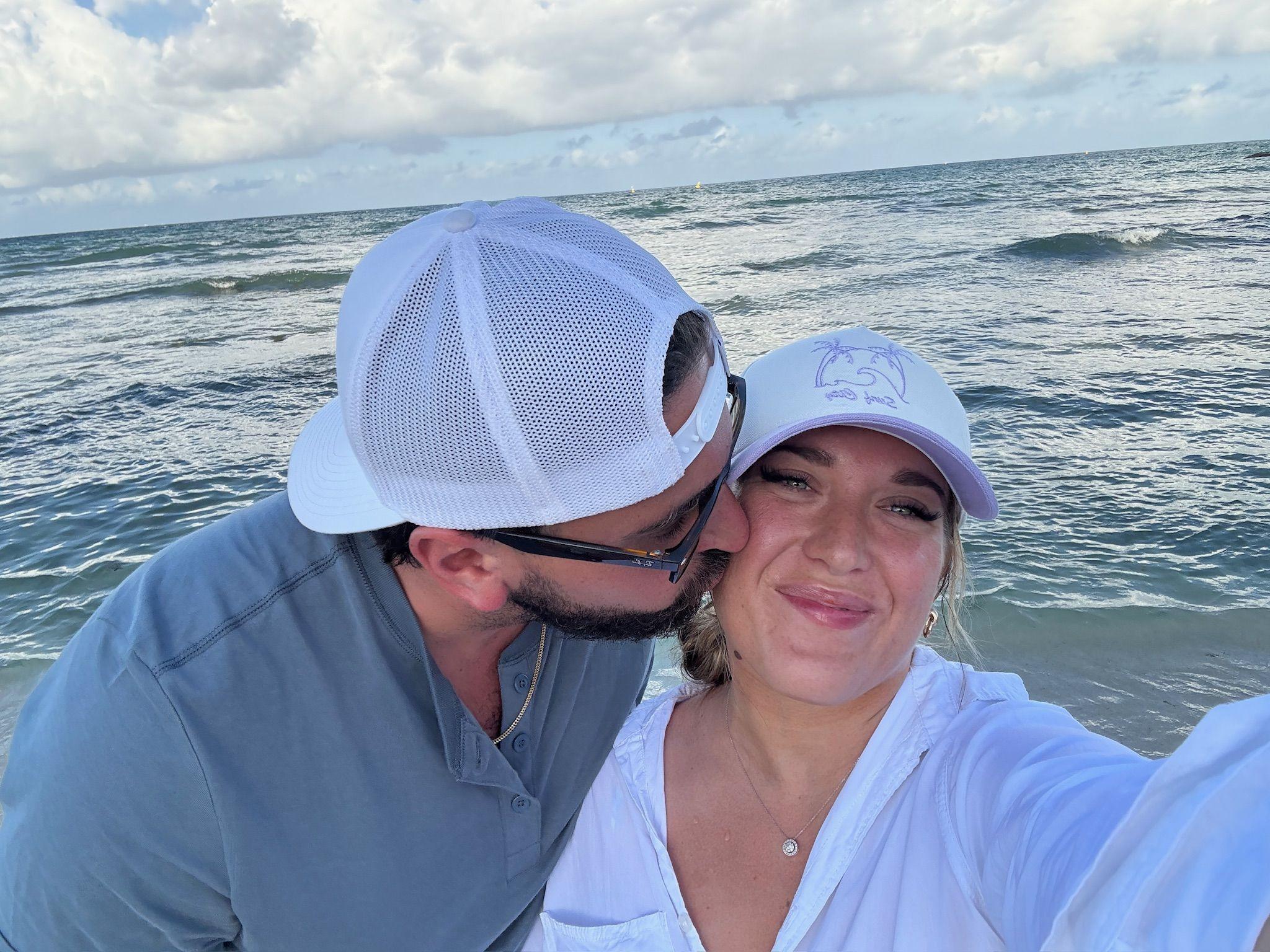 The Wedding Website of Lindy Martindale and Daniel Tari