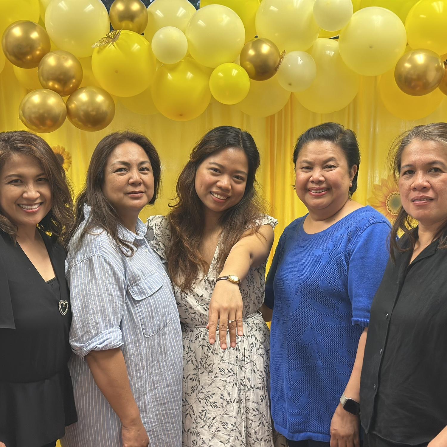 Beautiful titas of San Jose! 🌼