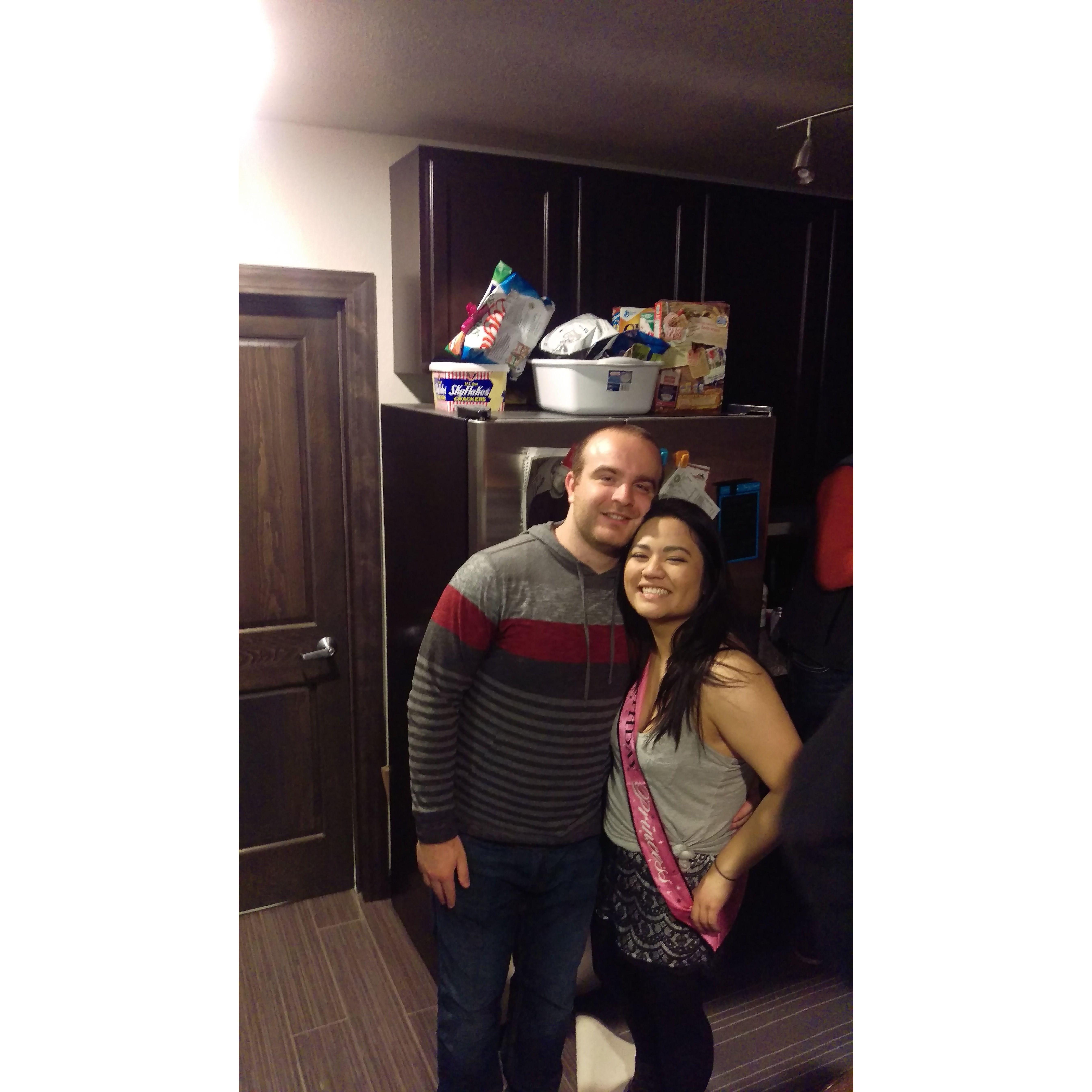 Their first official photo together was taken on 04/08/2016.