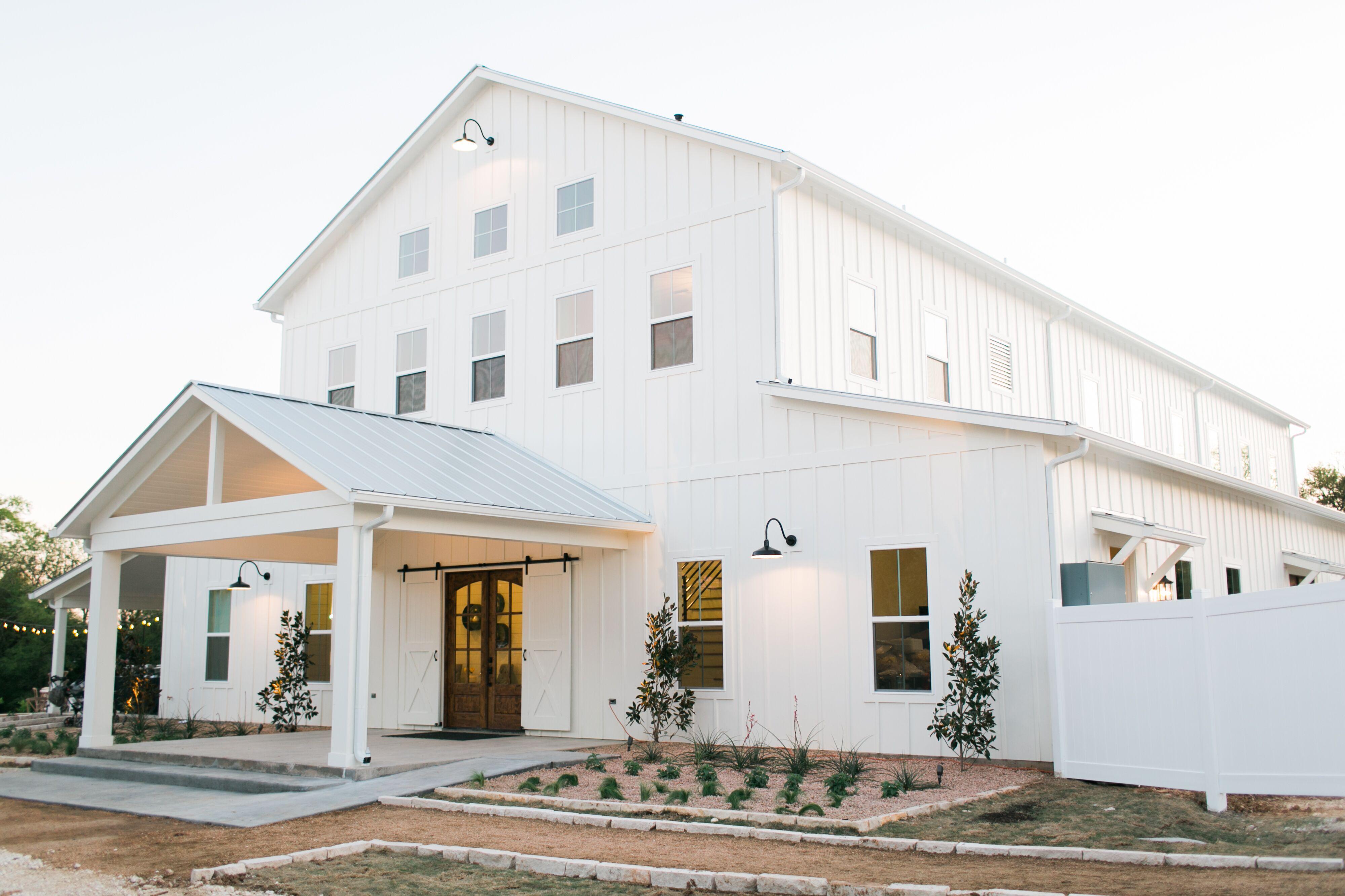 The Wedding Website of Lindsay Reagan and Tyler Doty