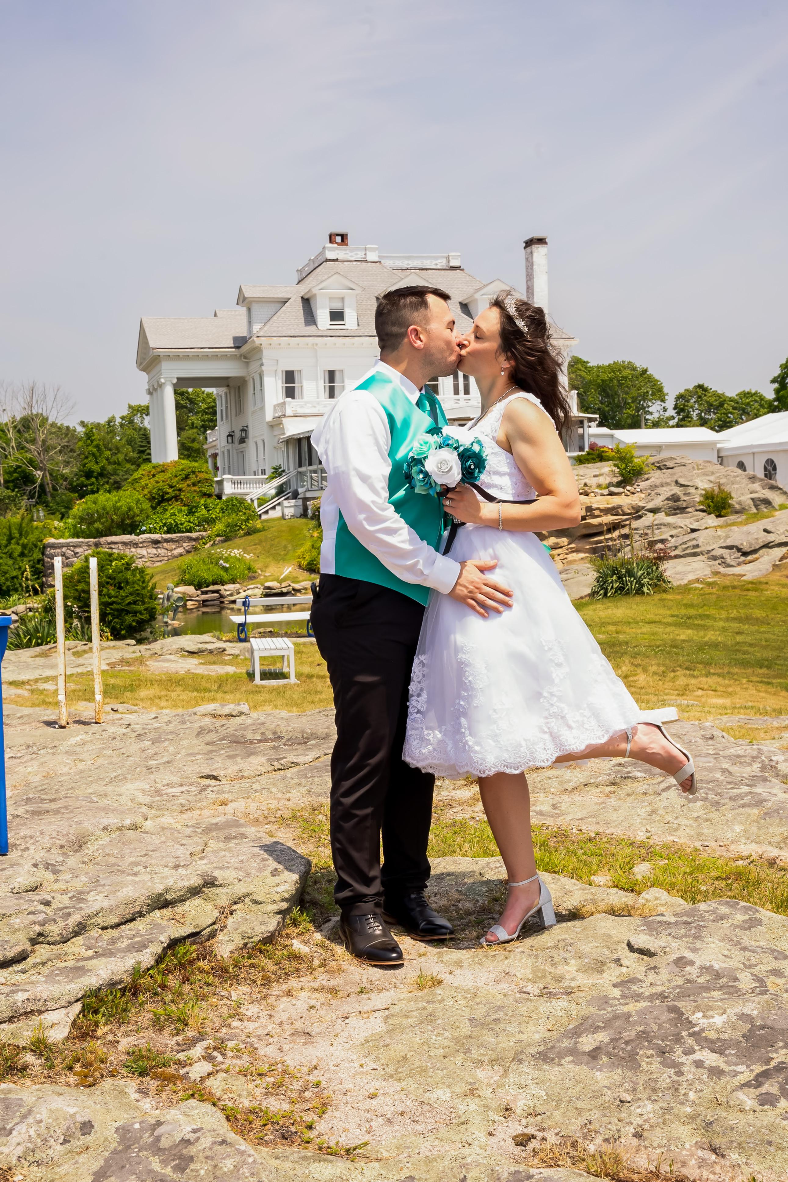 The Wedding Website of Ashley Sedrowski and Raymond LaRose