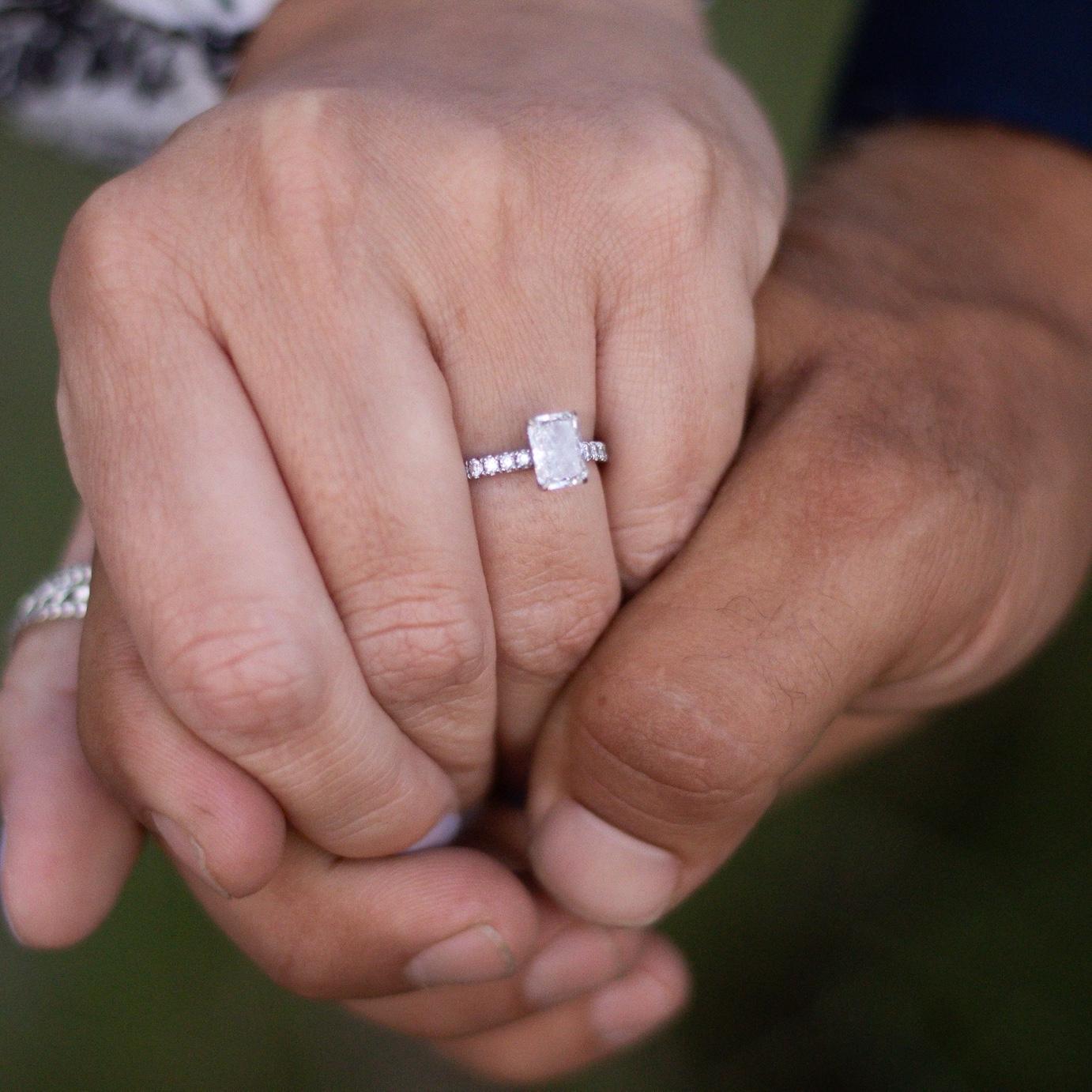 My beautiful ring!! HE DID GOOD :)