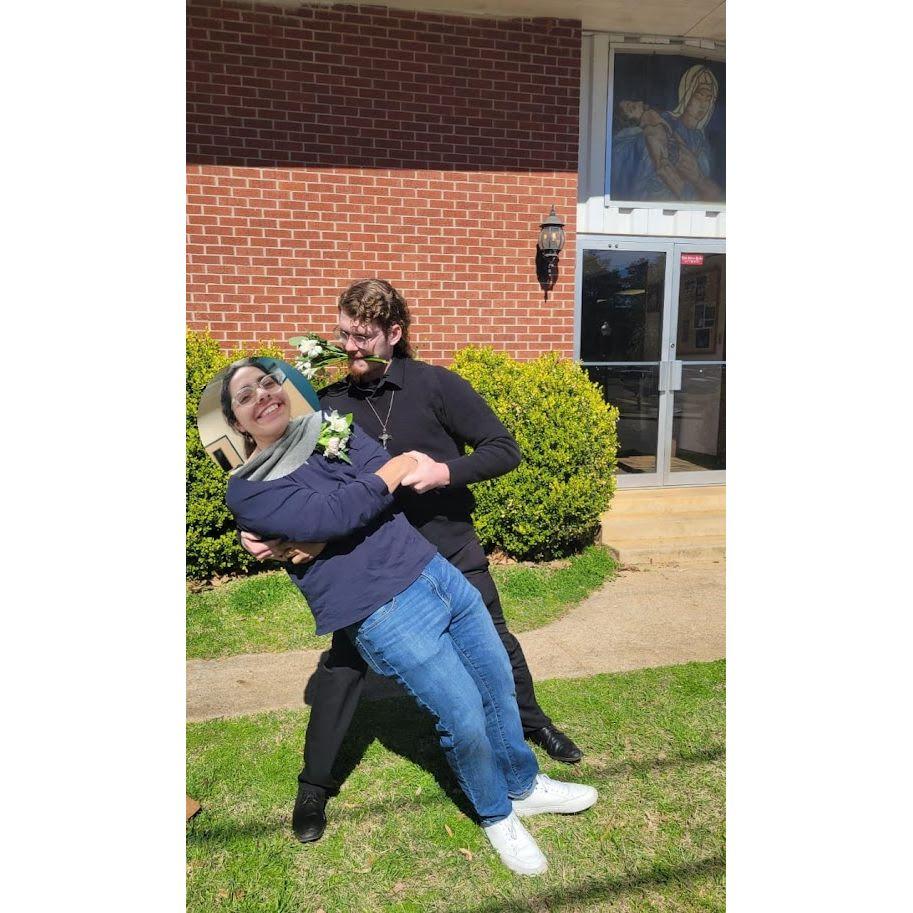 David dipping A̶d̶r̶i̶a̶n̶ Adelle