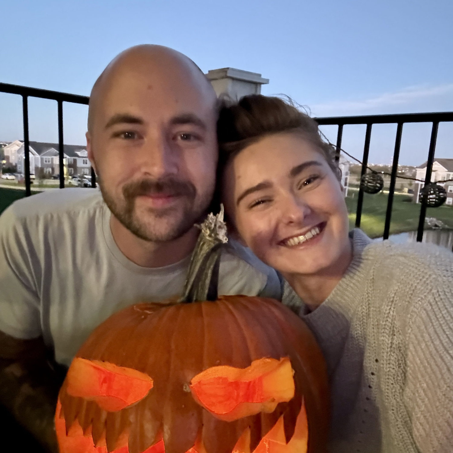 2025 - Carving Pumpkins