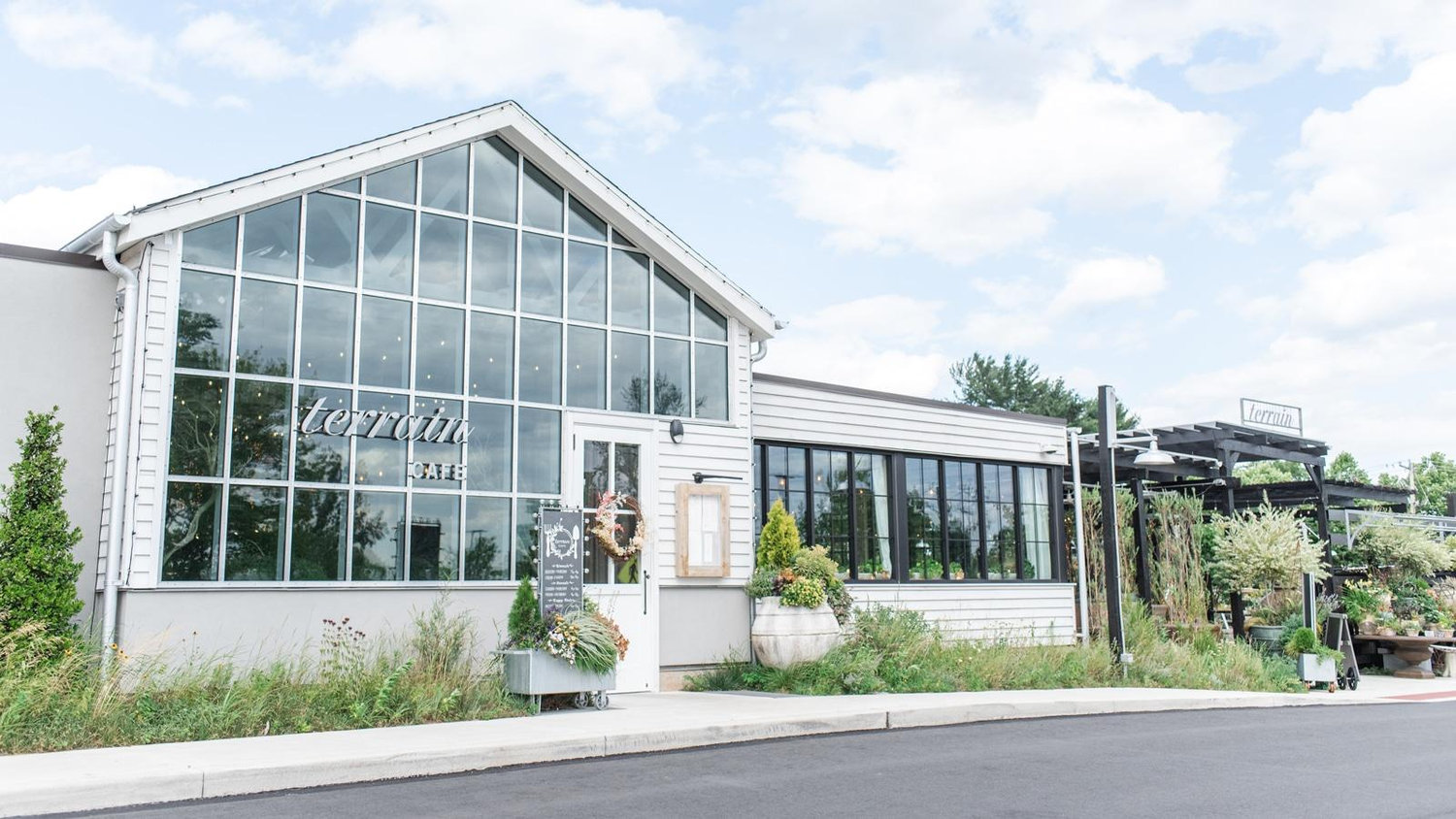 The Wedding Website of Emily Blumetti and Justin Miller