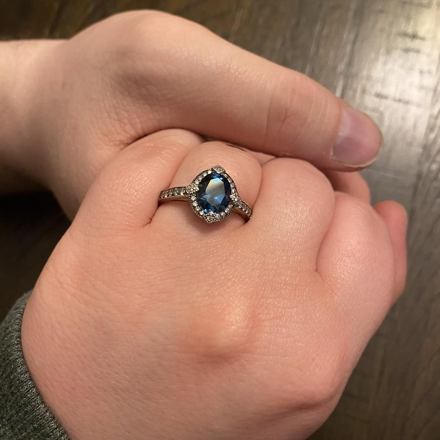 THE RING! from the night he popped the questions