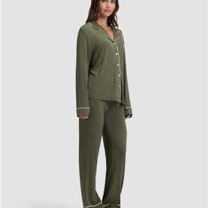 Women's Bamboo Stretch-Knit Long Sleeve Pajama Set - Olive