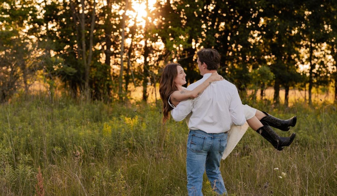 The Wedding Website of Taylor Henderson and Derek Cingel