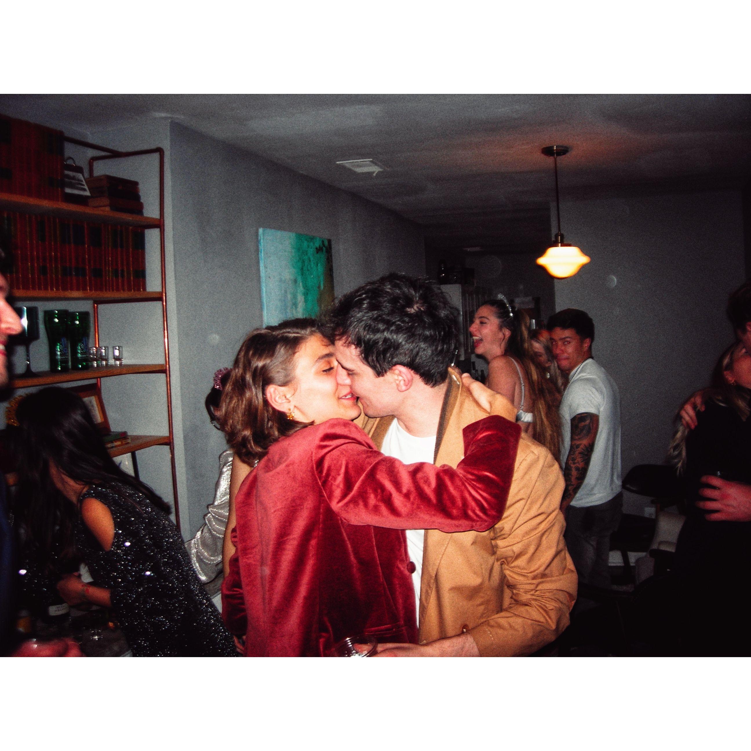 another new year's kiss!