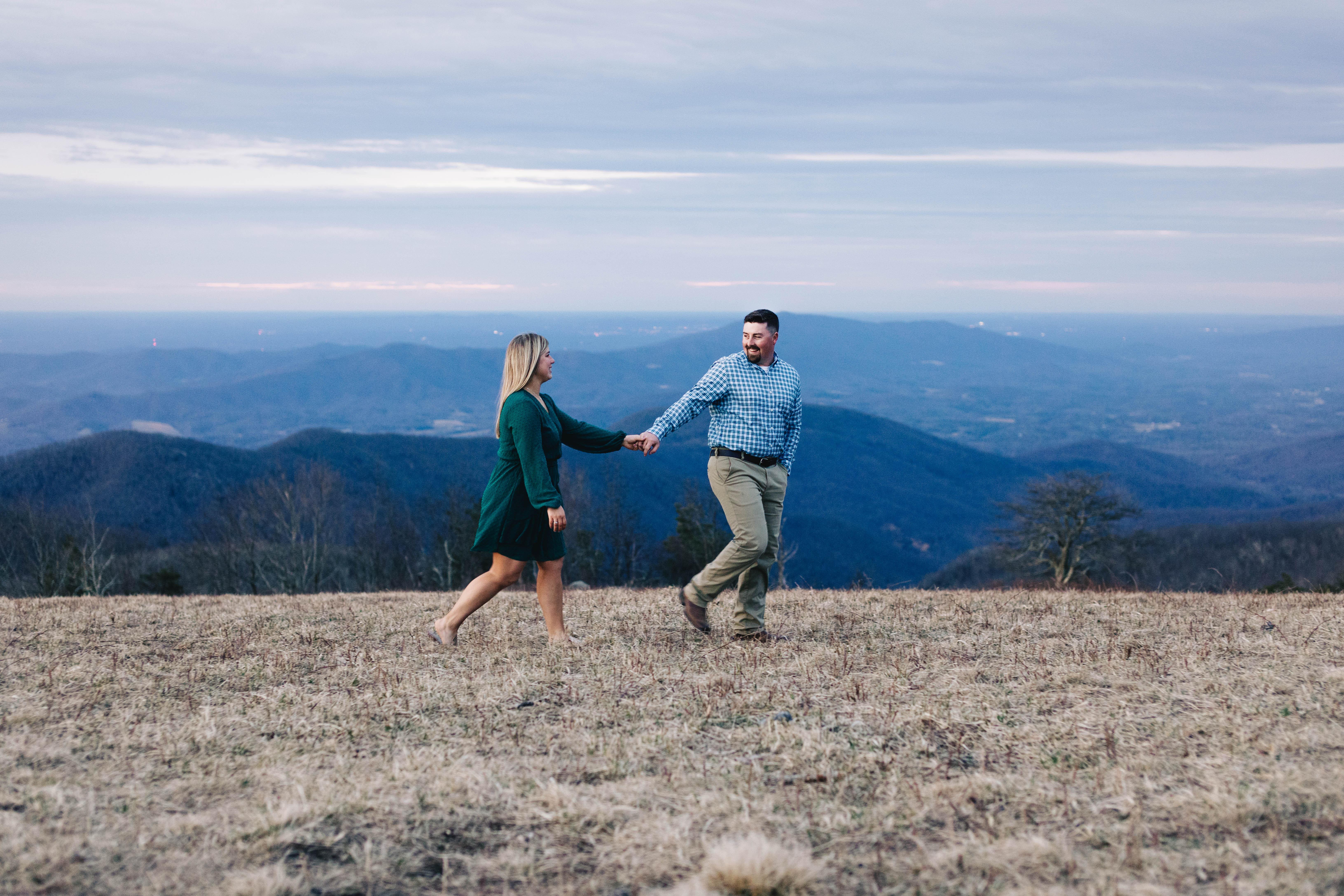 The Wedding Website of Nicole Marburger and Daniel Cone