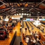 Decades - Bar & Bowling