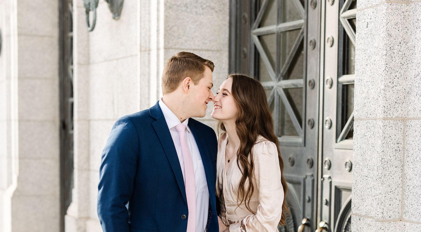 The Wedding Website of Katherine Russell and Oliver Lawal