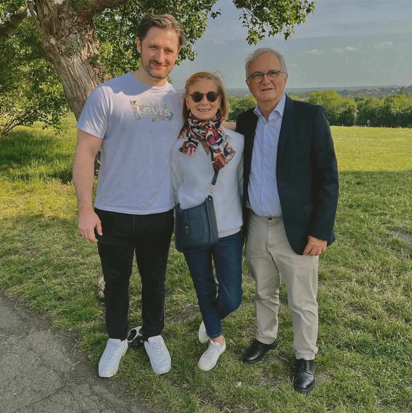Nick, Catherine & Robert discovering London together.