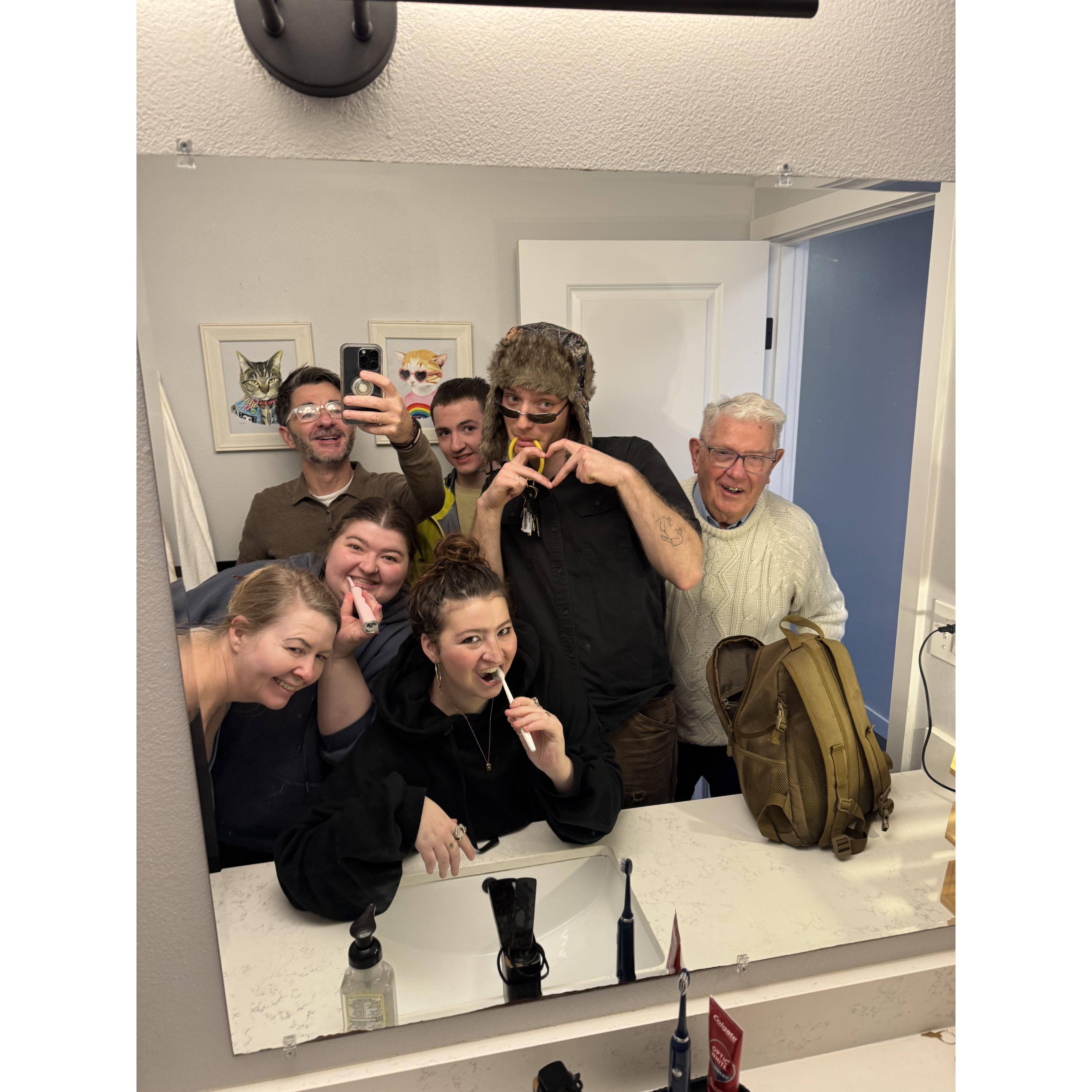 A Waglis mirror selfie