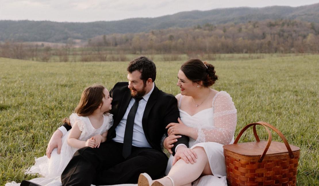 The Wedding Website of Jenna Pfeiffer and Christopher deBruyn