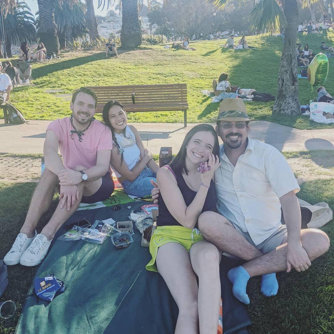 Double date in Washington DC