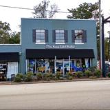 TRee House Cafe & Studio
