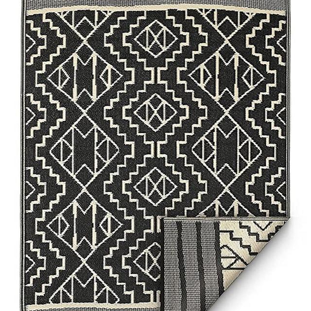Fab Habitat Reversible Rugs | Indoor or Outdoor Use | Stain Resistant, Easy to Clean Weather Resistant Floor Mats | Kilimanjaro - Black, 5' x 8'