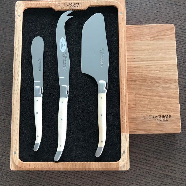 Laguiole en Aubrac 3-Piece Cheese Knife Set with Bone Handles