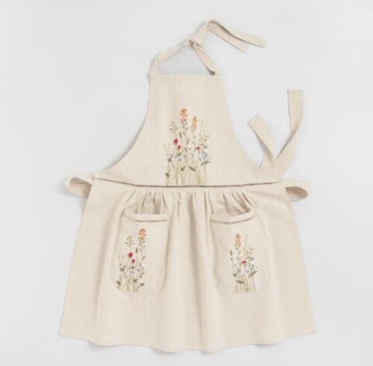 Natural Embroidered Floral Apron with Lace Trim