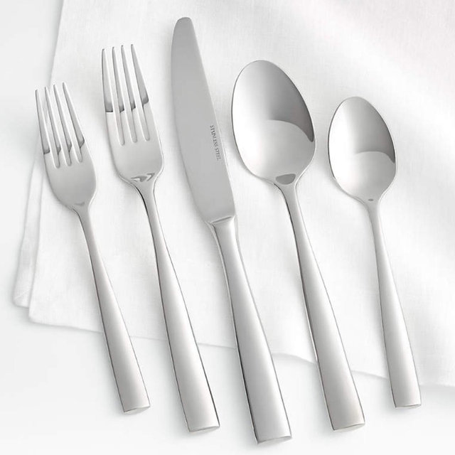 Marin Mirror 20-Piece Flatware Set