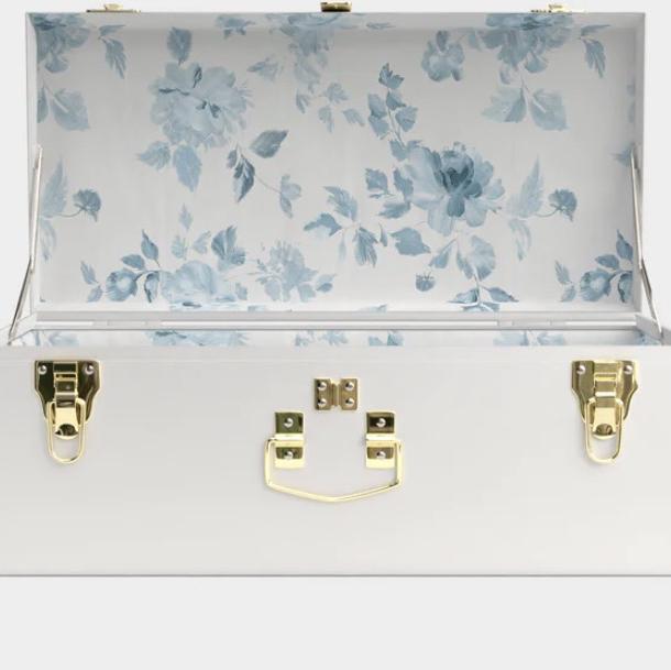 Petite Bridal Trunk