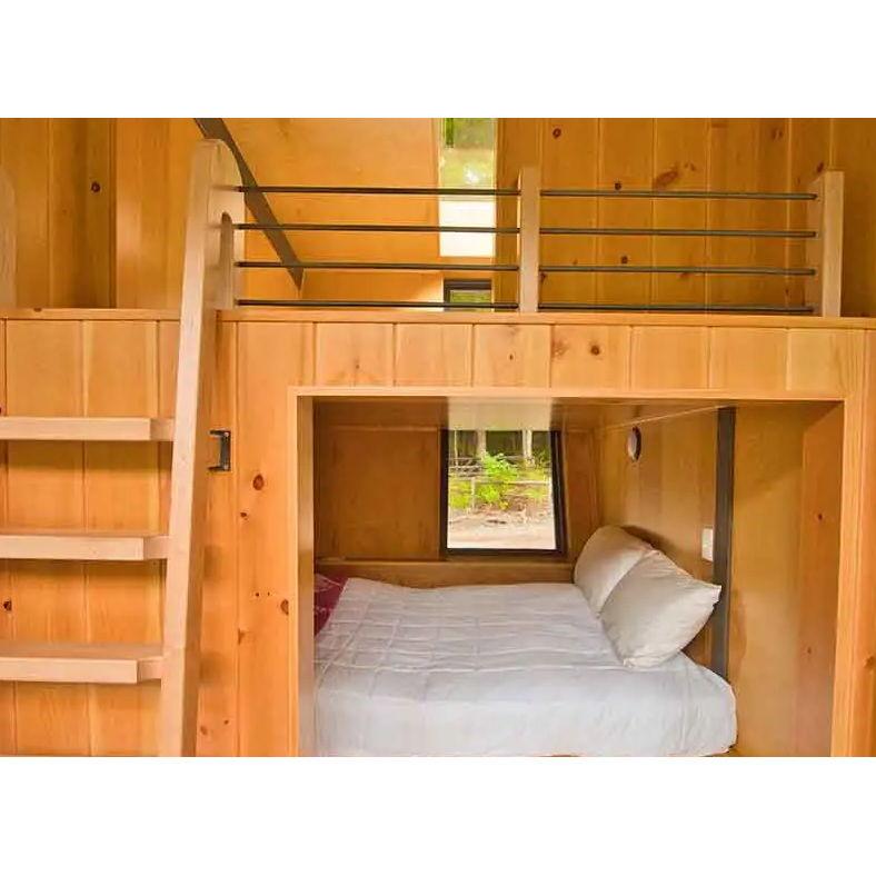 Cabins- 4 cabins that sleep up to 12 - 4 Queens, 8 Twins