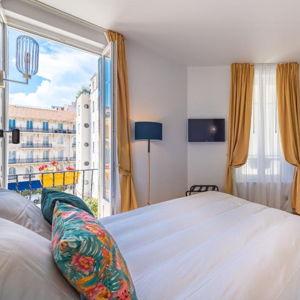 Honeymoon Hotel Upgrade