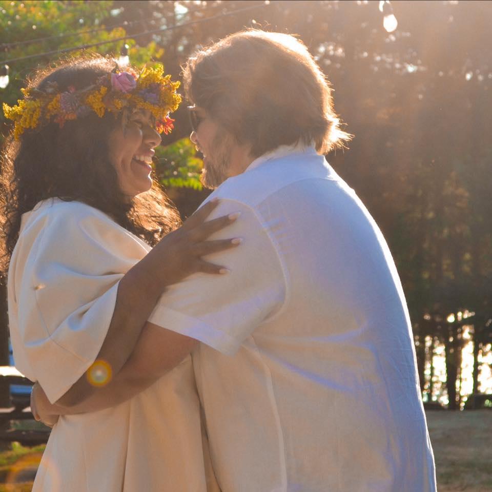 The Wedding Website of Fabiola Bell and Davey Wells