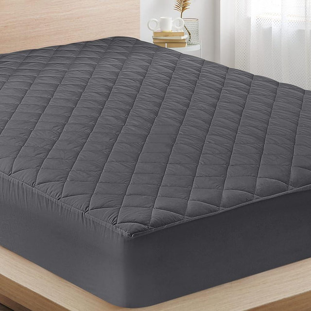 Utopia Bedding Quilted Fitted Mattress Pad (King), Elastic Fitted Mattress Protector, Mattress Cover Stretches up to 16 Inches Deep, Machine Washable Mattress Topper (Grey)