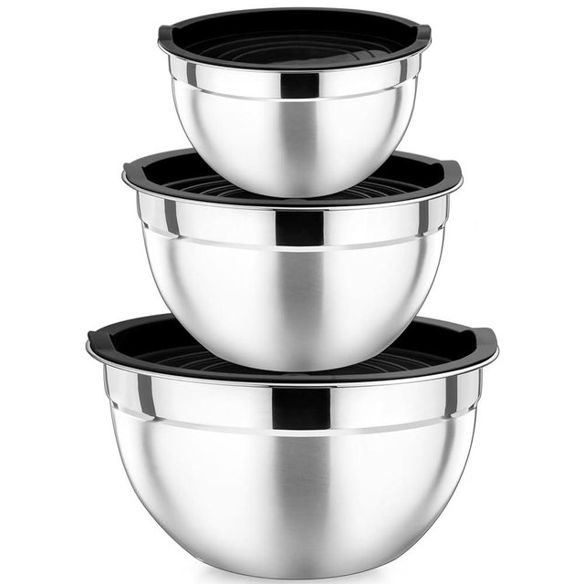 Nesting Mixing Bowls Set of 3, Stainless Steel Salad Bowl with Black Lids for Prepping Serving Storing, Heavy Duty & Easy to Clean, Size 4.6/3 / 1.5 QT
