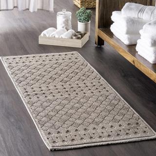 Blaise Modern Diamonds Bath Mat