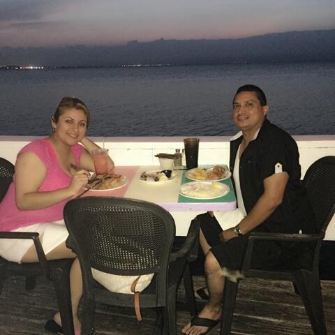 This is our first dinner as boyfriend and girlfriend when he asked me to be his girlfriend in 2015!!! Yes, SPI holds a special place in our hearts 💞☺️
