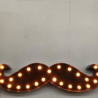 Large Moustache Icon