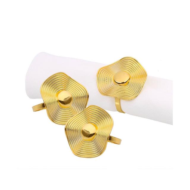 Classic Touch Set of 6 Gold Napkin Rings