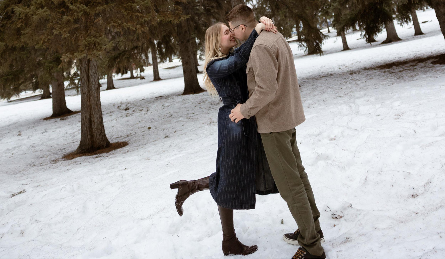 The Wedding Website of Muriel Veitch and Ethan Lacoursiere