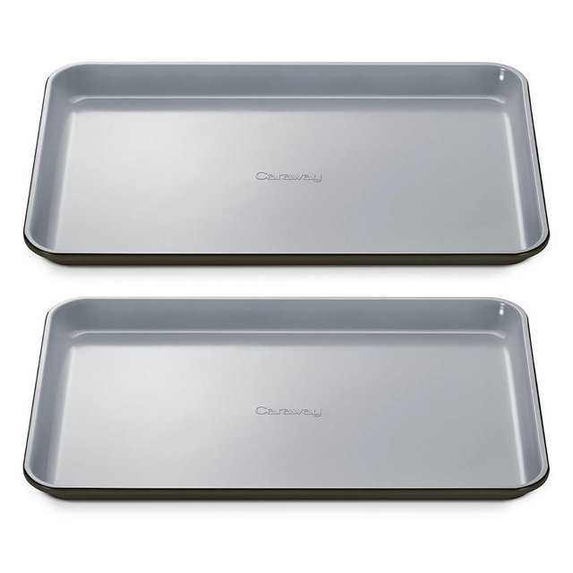 Caraway Non-Stick Ceramic Medium Baking Sheet - Naturally Slick Ceramic Coating - Non-Toxic, PTFE & PFOA Free - Perfect for Baking, Roasting, and More - Medium (15" x 10") - Black