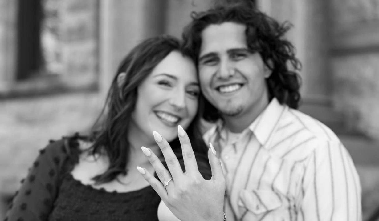 The Wedding Website of Ema Howerton and Gabriel Limas