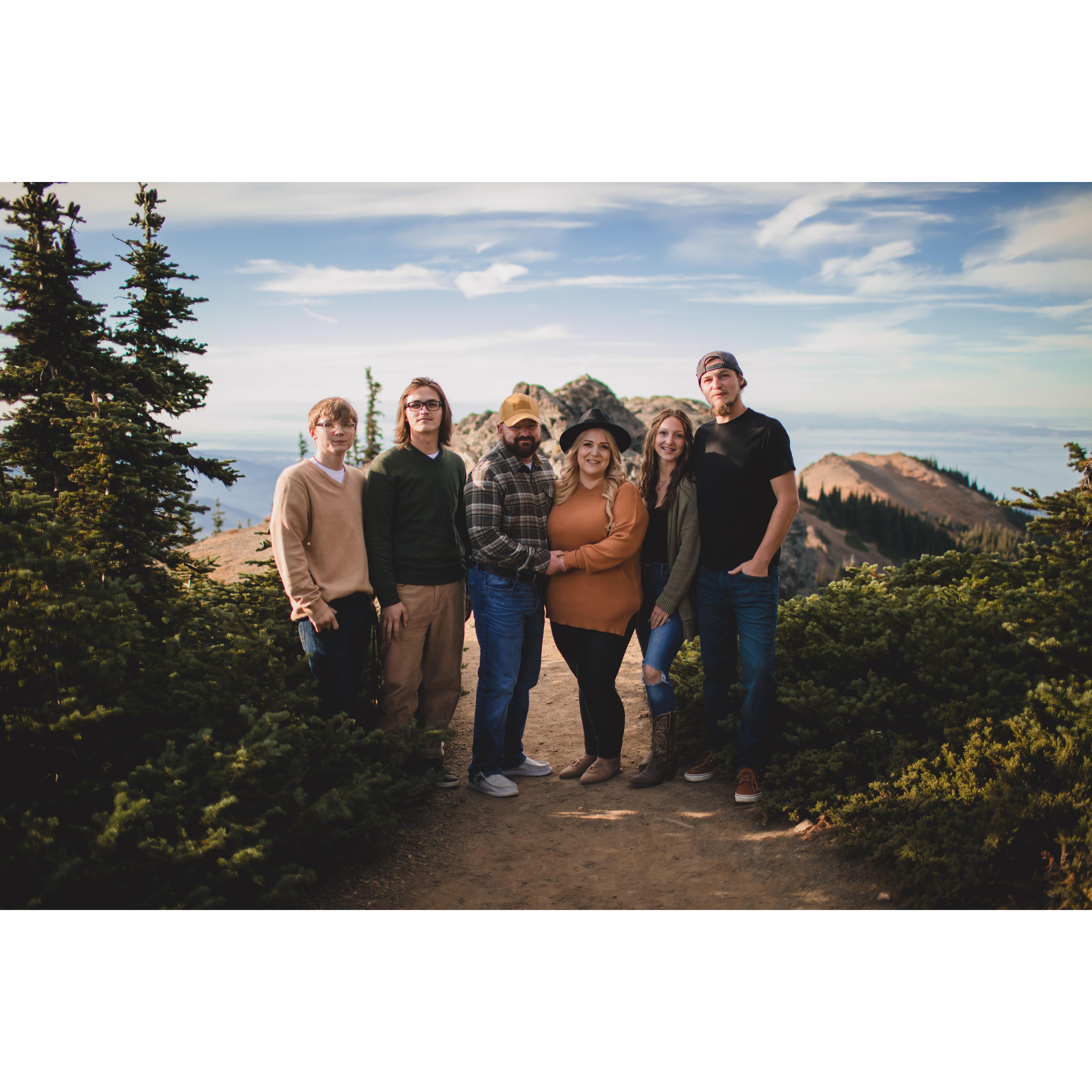 Our first professional family photo 2022