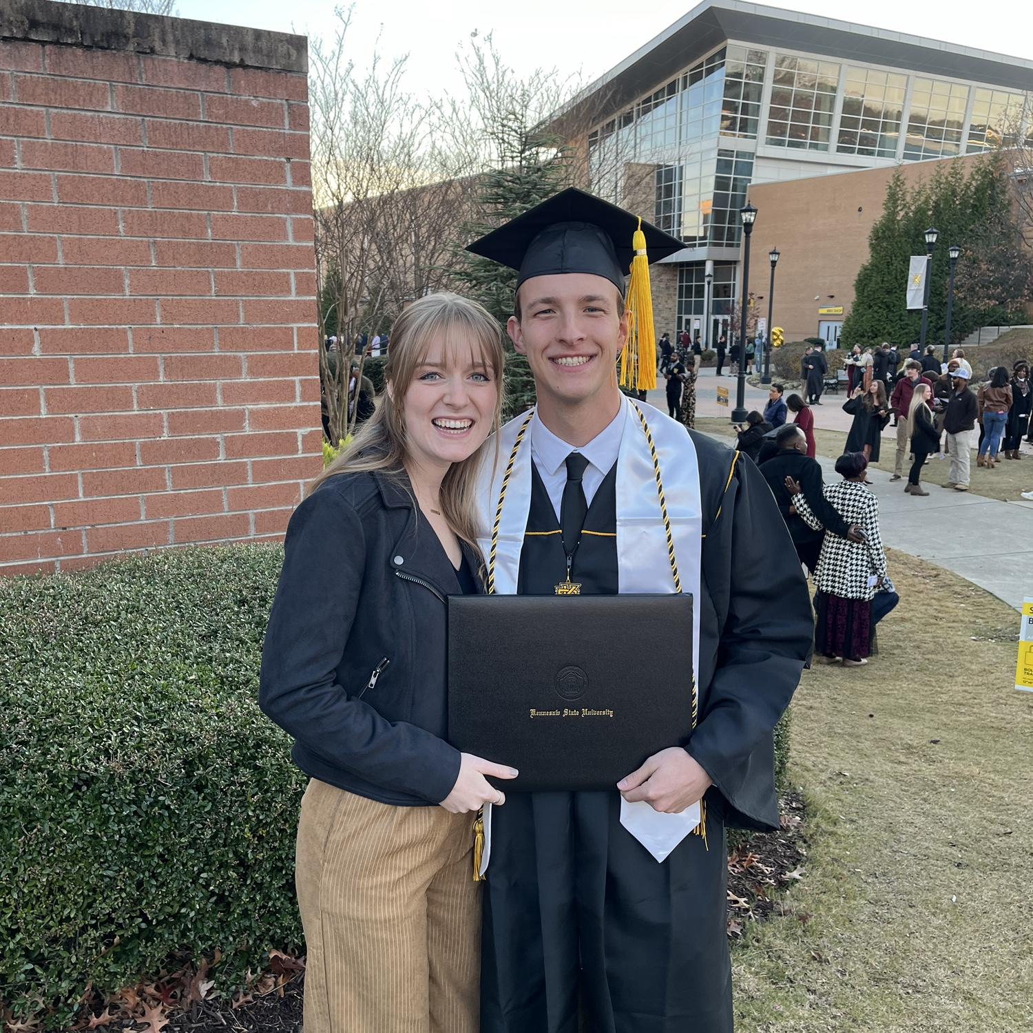 Metz graduates!
